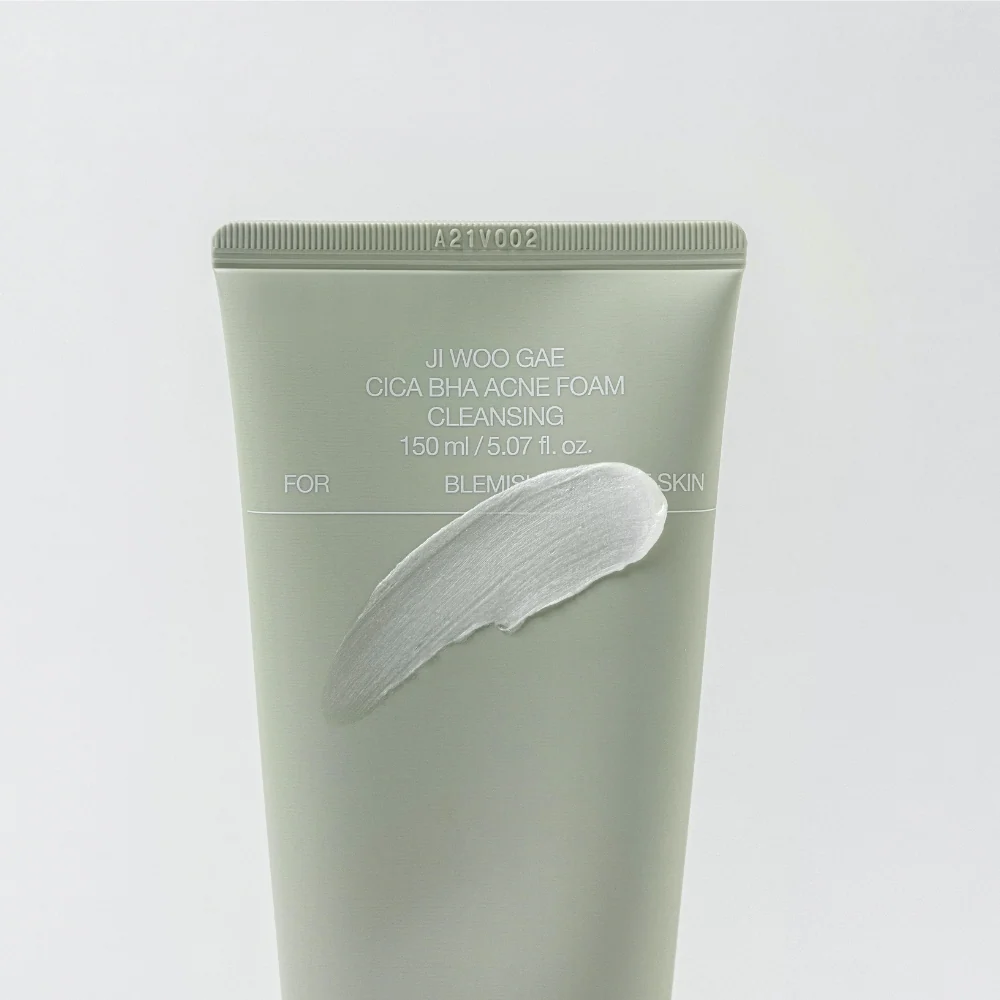 Ji Woo Gae Cica BHA Acne Foam Cleansing (150m)